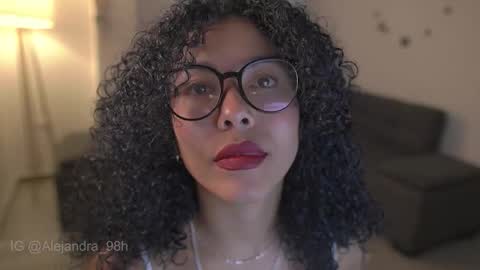 schedule 300 pm - 1100pm colombia time online show from 11/11/25, 10:43