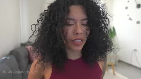 Snapshot of kyria__1 chatting on 01/09/26, 08:43 schedule 300 pm - 1100pm colombia time online show from 01/09/26, 08:43