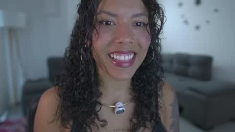 Snapshot of kyria__1 chatting on 07/01/26, 10:42 schedule 300 pm - 1100pm colombia time online show from 07/01/26, 10:42