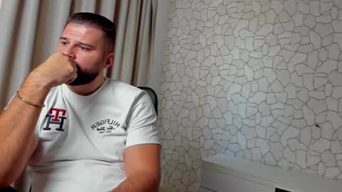 KysonOnyx online show from 10/13/25, 11:21