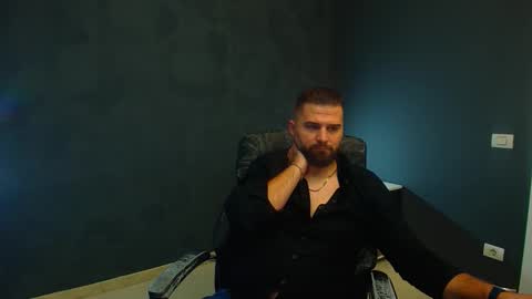 KysonOnyx online show from 10/20/25, 07:20