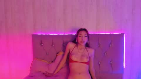 kytty_gatita online show from 11/29/25, 09:56