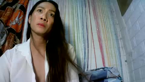 kyutshyne online show from 01/27/25, 09:44