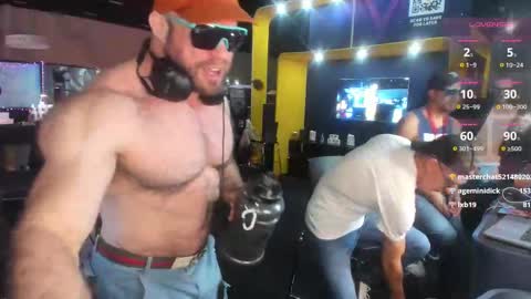 Snapshot of l0v35_2_5p00g3 chatting on 11/09/25, 08:18 l0v35_2_5p00g3 online show from 11/09/25, 08:18