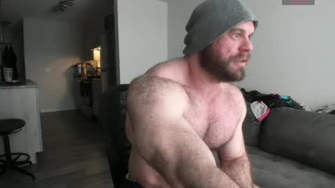 Snapshot of l0v35_2_5p00g3 chatting on 04/23/26, 04:42 l0v35_2_5p00g3 online show from 04/23/26, 04:42