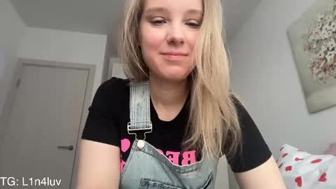 lina online show from 02/08/26, 10:18