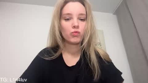 lina online show from 02/19/26, 04:19