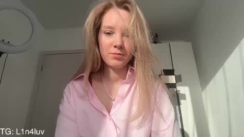 Snapshot of l1n4luv chatting on 03/15/26, 02:12 lina online show from 03/15/26, 02:12