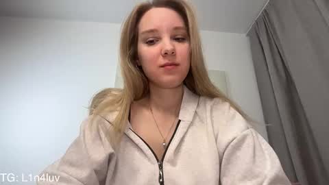 Snapshot of l1n4luv chatting on 03/31/26, 01:18 lina online show from 03/31/26, 01:18