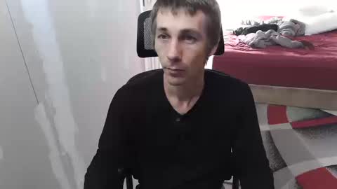 Snapshot of l1v1nth3dr3am chatting on 10/16/25, 03:24 l1v1nth3dr3am online show from 10/16/25, 03:24