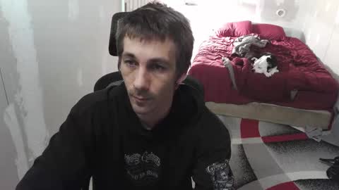 Snapshot of l1v1nth3dr3am chatting on 10/19/25, 02:45 l1v1nth3dr3am online show from 10/19/25, 02:45