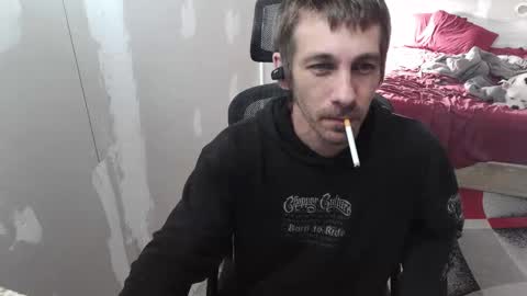 Snapshot of l1v1nth3dr3am chatting on 10/22/25, 02:45 l1v1nth3dr3am online show from 10/22/25, 02:45