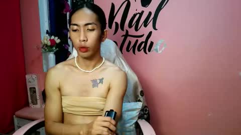 Snapshot of l34471 chatting on 11/18/25, 03:45 l34471 online show from 11/18/25, 03:45