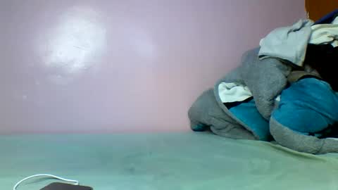 Snapshot of l556778 chatting on 03/07/26, 07:00 crazy creamer online show from 03/07/26, 07:00