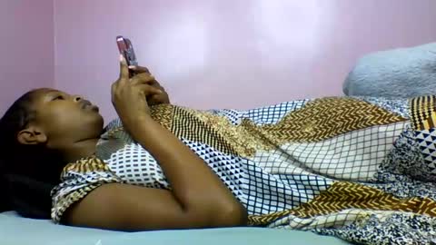 Snapshot of l556778 chatting on 03/15/26, 06:14 crazy creamer online show from 03/15/26, 06:14