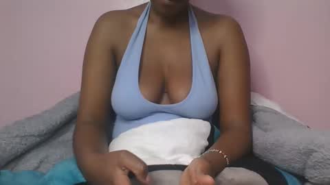 Snapshot of l556778 chatting on 03/19/26, 07:51 crazy creamer online show from 03/19/26, 07:51