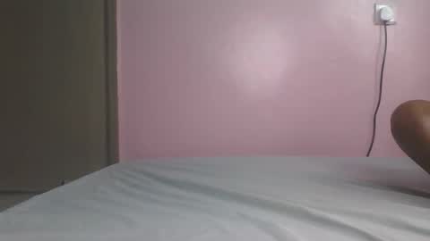 Snapshot of l556778 chatting on 03/26/26, 10:32 crazy creamer online show from 03/26/26, 10:32