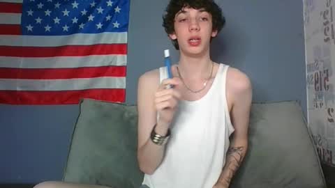 Snapshot of l8199 chatting on 03/17/26, 03:15 liam online show from 03/17/26, 03:15