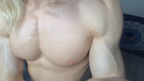 Snapshot of l_adonis_l chatting on 01/14/25, 06:34 Adonis online show from 01/14/25, 06:34