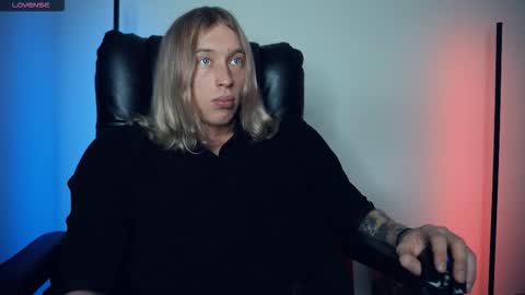 Snapshot of l_adonis_l chatting on 11/29/25, 02:53 Adonis online show from 11/29/25, 02:53