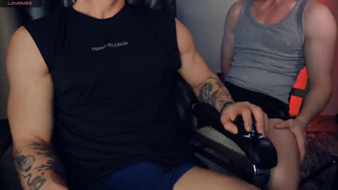 Snapshot of l_adonis_l chatting on 12/01/25, 07:35 Adonis online show from 12/01/25, 07:35