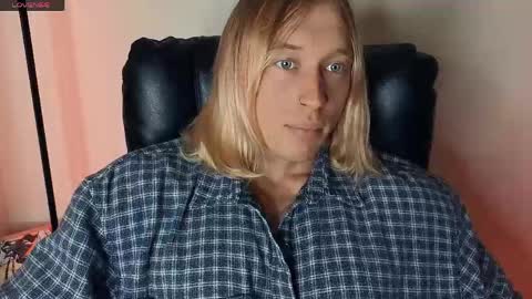 Adonis online show from 04/15/26, 08:54