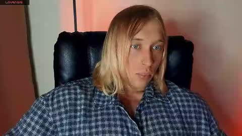 Adonis online show from 04/17/26, 03:15