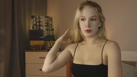 Alice online show from 09/21/25, 03:13