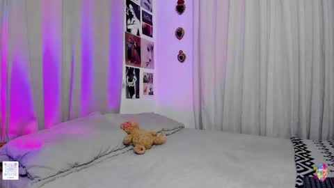    Help me reach 50 likes online show from 01/09/25, 02:11