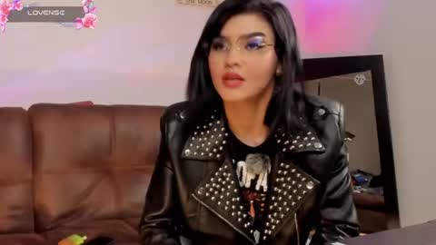 Snapshot of la_diabla_111_ chatting on 07/30/26, 05:39 Karime online show from 07/30/26, 05:39