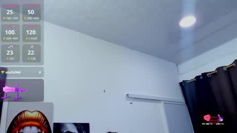 Snapshot of la_mazona chatting on 01/24/25, 08:22 AMAZONA  online show from 01/24/25, 08:22