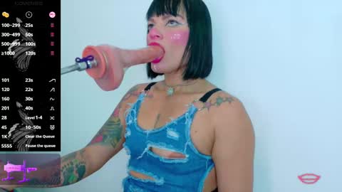 Snapshot of la_mazona chatting on 03/08/25, 10:32 AMAZONA  online show from 03/08/25, 10:32