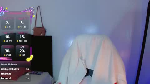 AriSaray online show from 10/05/25, 10:51