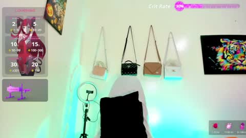 Snapshot of la_ratona_1 chatting on 07/17/26, 11:06 AriSaray online show from 07/17/26, 11:06
