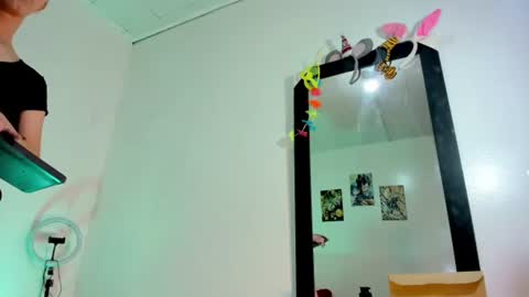 Snapshot of la_ratona_1 chatting on 08/01/26, 10:58 AriSaray online show from 08/01/26, 10:58