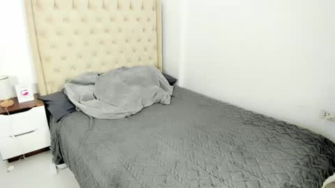 la_vida_lena_ online show from 12/25/24, 08:50