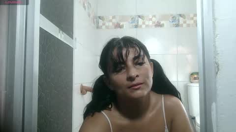 Snapshot of la_wuaifu1 chatting on 11/15/25, 07:21 la_wuaifu1 online show from 11/15/25, 07:21