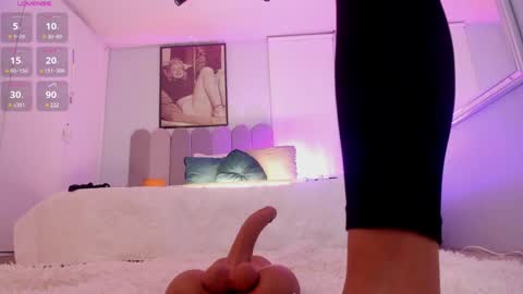 Snapshot of laady_brownn chatting on 01/24/25, 02:08 Cris  online show from 01/24/25, 02:08