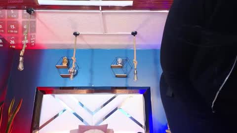 Cris  online show from 11/17/25, 11:16