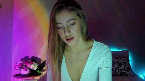 LaAngel online show from 12/02/24, 05:15