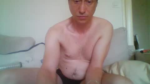 Snapshot of labelette007 chatting on 05/02/26, 11:59 labelette007 online show from 05/02/26, 11:59