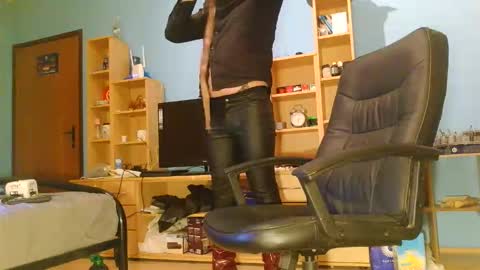 labondage online show from 03/05/26, 05:25