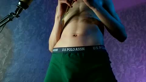 Snapshot of labour_guy chatting on 02/22/25, 05:02 Marco online show from 02/22/25, 05:02