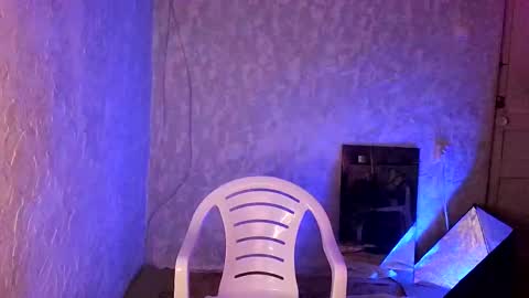 Snapshot of labour_guy chatting on 03/11/25, 02:54 Marco online show from 03/11/25, 02:54