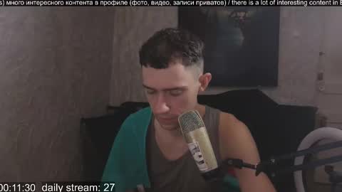 Snapshot of labour_guy chatting on 09/13/25, 01:38 Marco online show from 09/13/25, 01:38