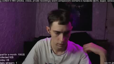 Snapshot of labour_guy chatting on 10/06/25, 11:02 Marco online show from 10/06/25, 11:02