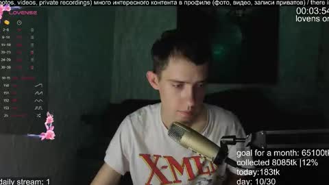 Snapshot of labour_guy chatting on 10/12/25, 08:19 Marco online show from 10/12/25, 08:19