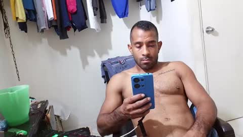 Snapshot of lacasadelosmunecosbq chatting on 12/03/25, 06:10 Bruno Smith online show from 12/03/25, 06:10