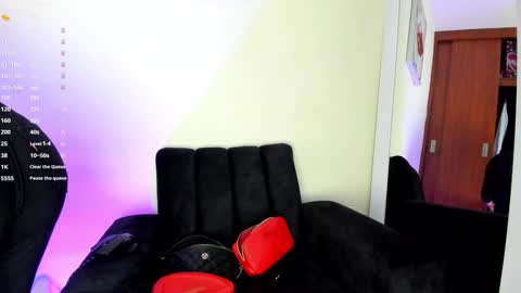 lace_victoria online show from 12/10/24, 01:43