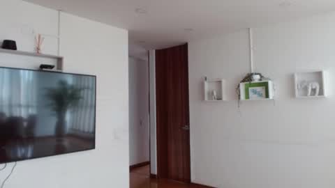 Jazmin online show from 11/14/25, 03:55